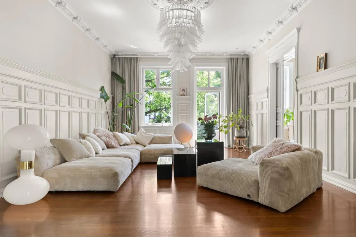 Image 6 of BA61 – Lux 4 bedrooms, 260 sqm, 2 balconies, Free Parking