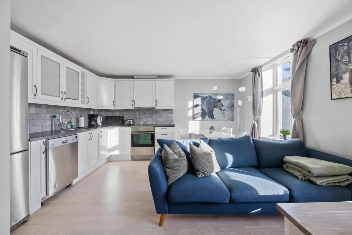 Image of Beautiful space with balcony