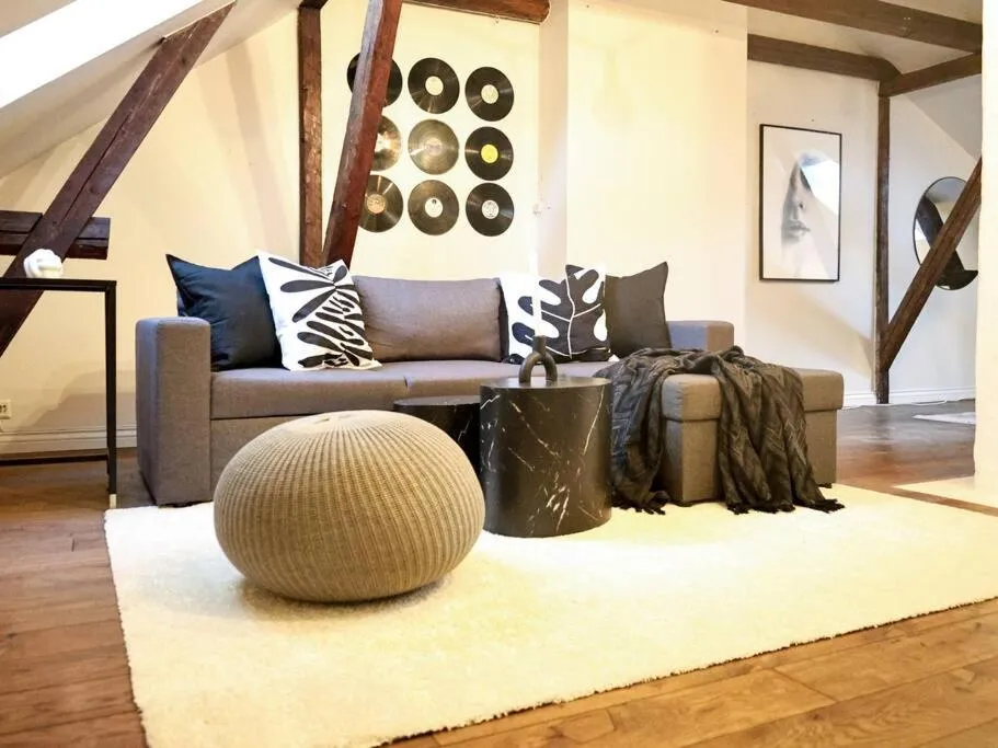 Image of Charming and spacious apartment