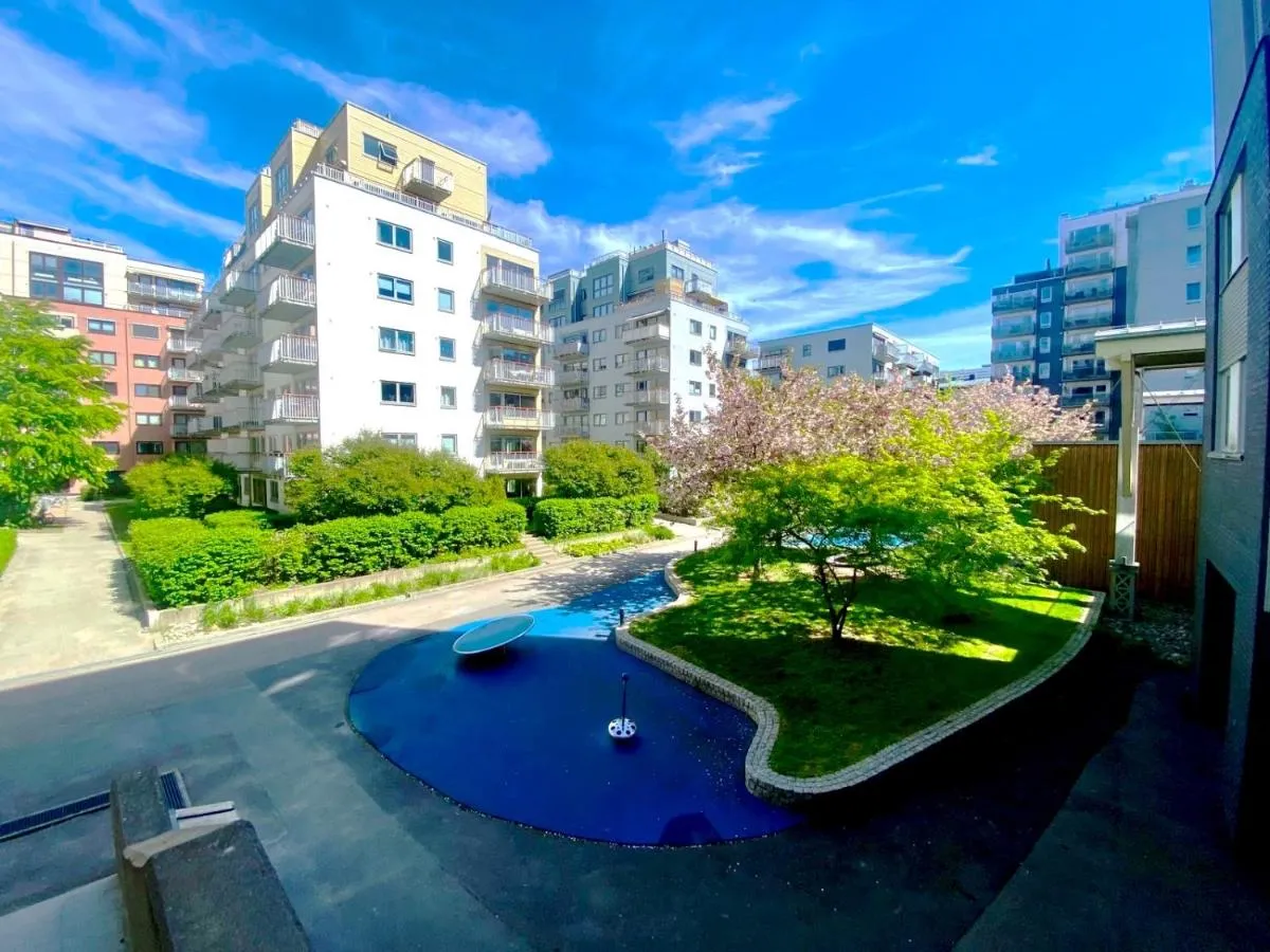 Image 3 of City center flat w roof top terrace & free parking