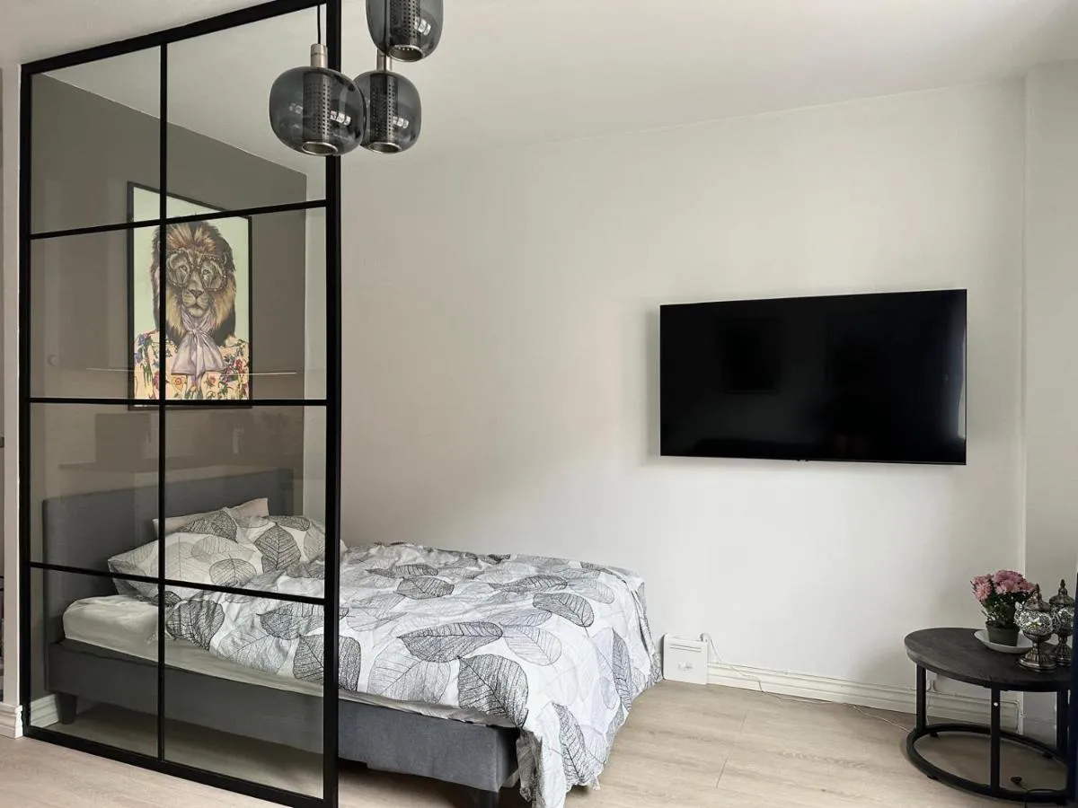 Image 6 of Cozy City Studio with free parking