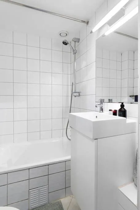 Image 3 of Demims Apartments Oslo — Cozy, Central & Stylish