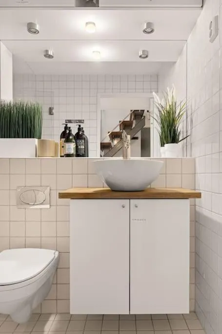Image 3 of Dinbnb Apartments I 500m to Oslo Central Station I Roof Terrace I Free Gym