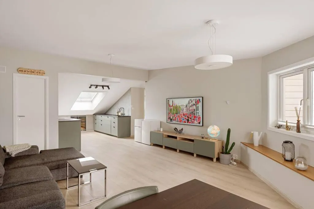 Image 1 of Dinbnb Apartments I Penthouse I Rooftop Terrace I Walk To Everything