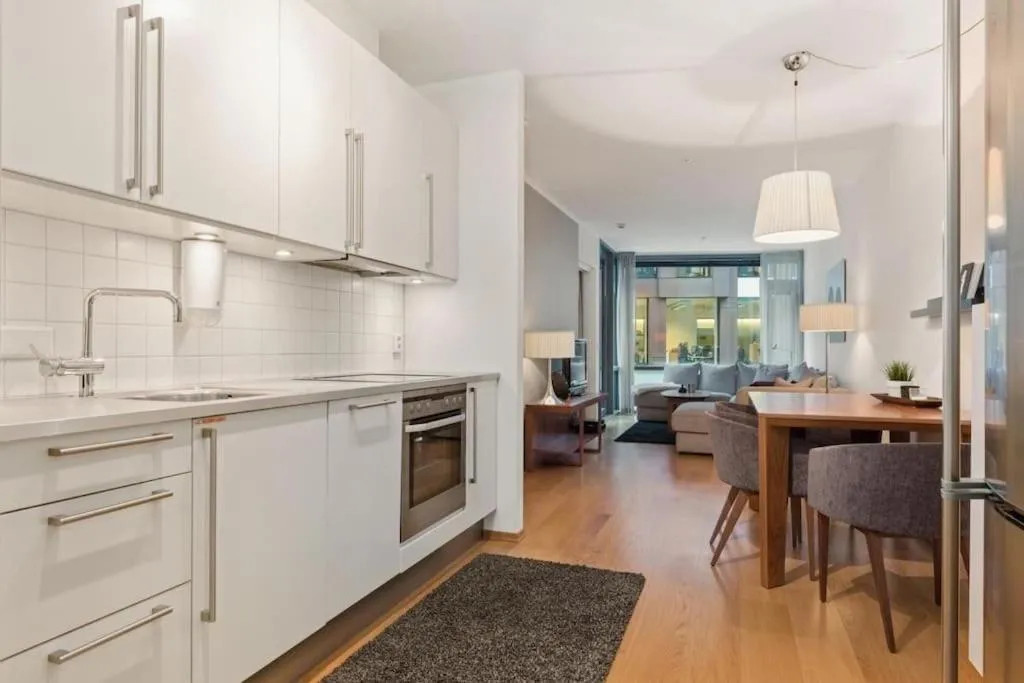 Image 2 of Luxury apartment by the beach