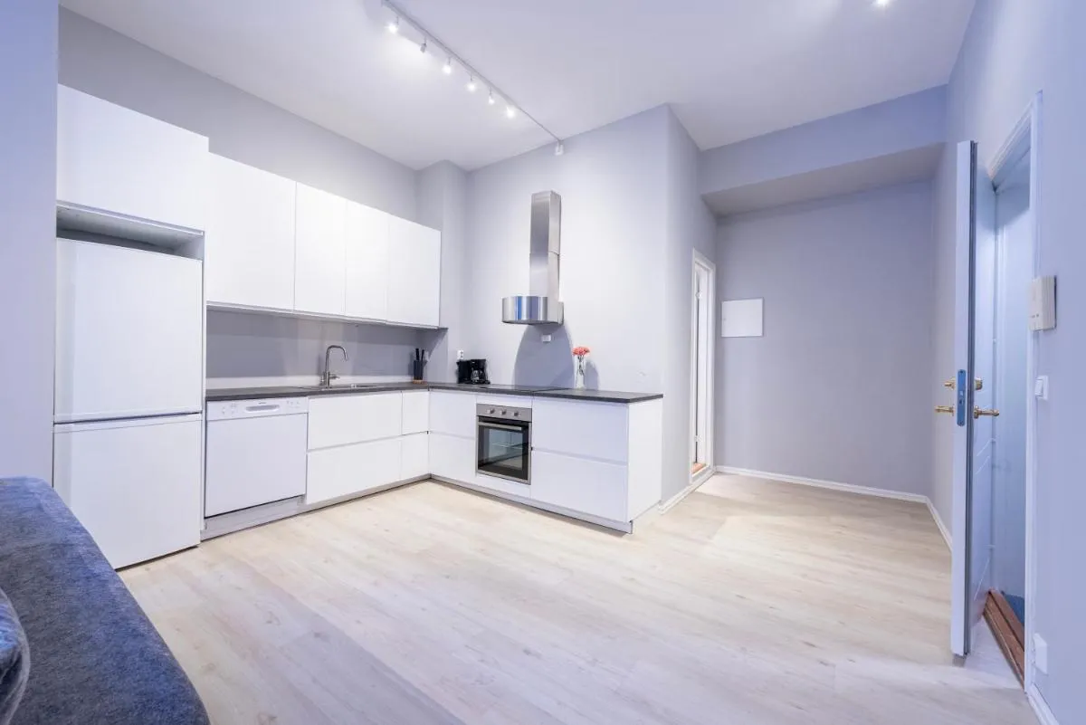 Image 2 of Maya Apartments – Sentrum