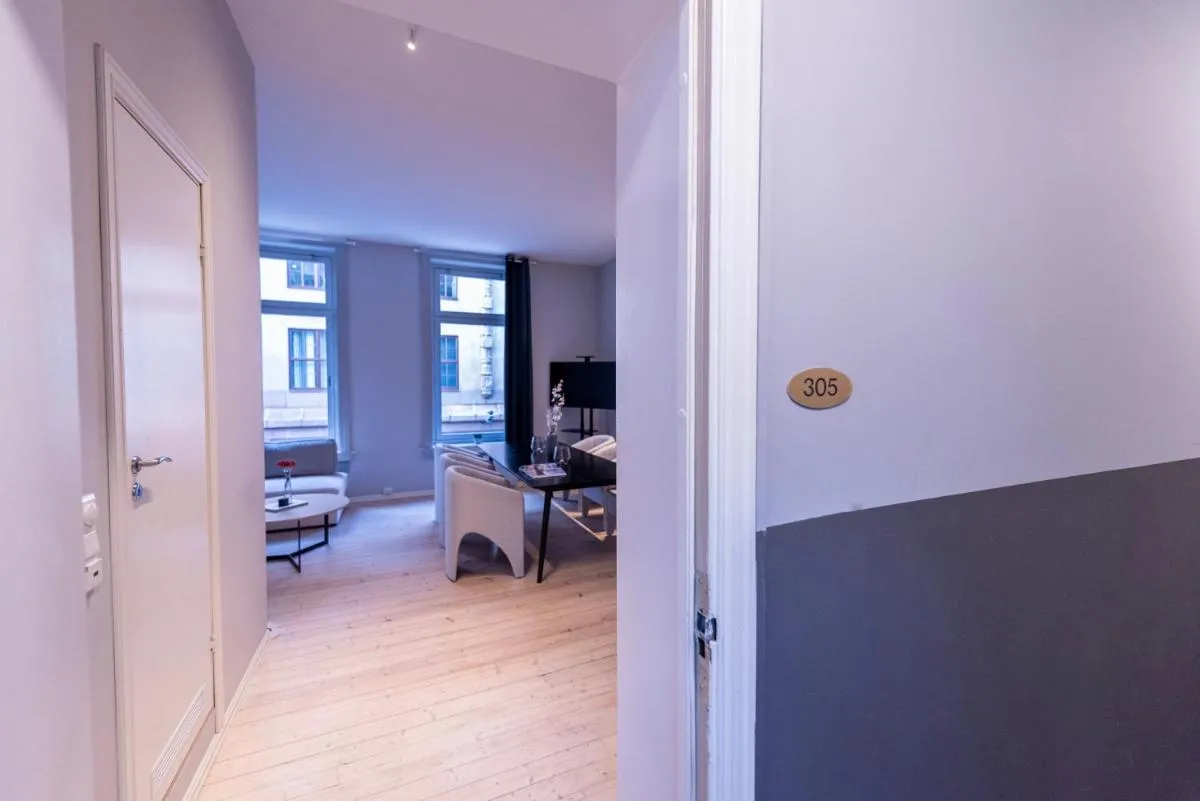 Image 3 of Maya Apartments – Sentrum