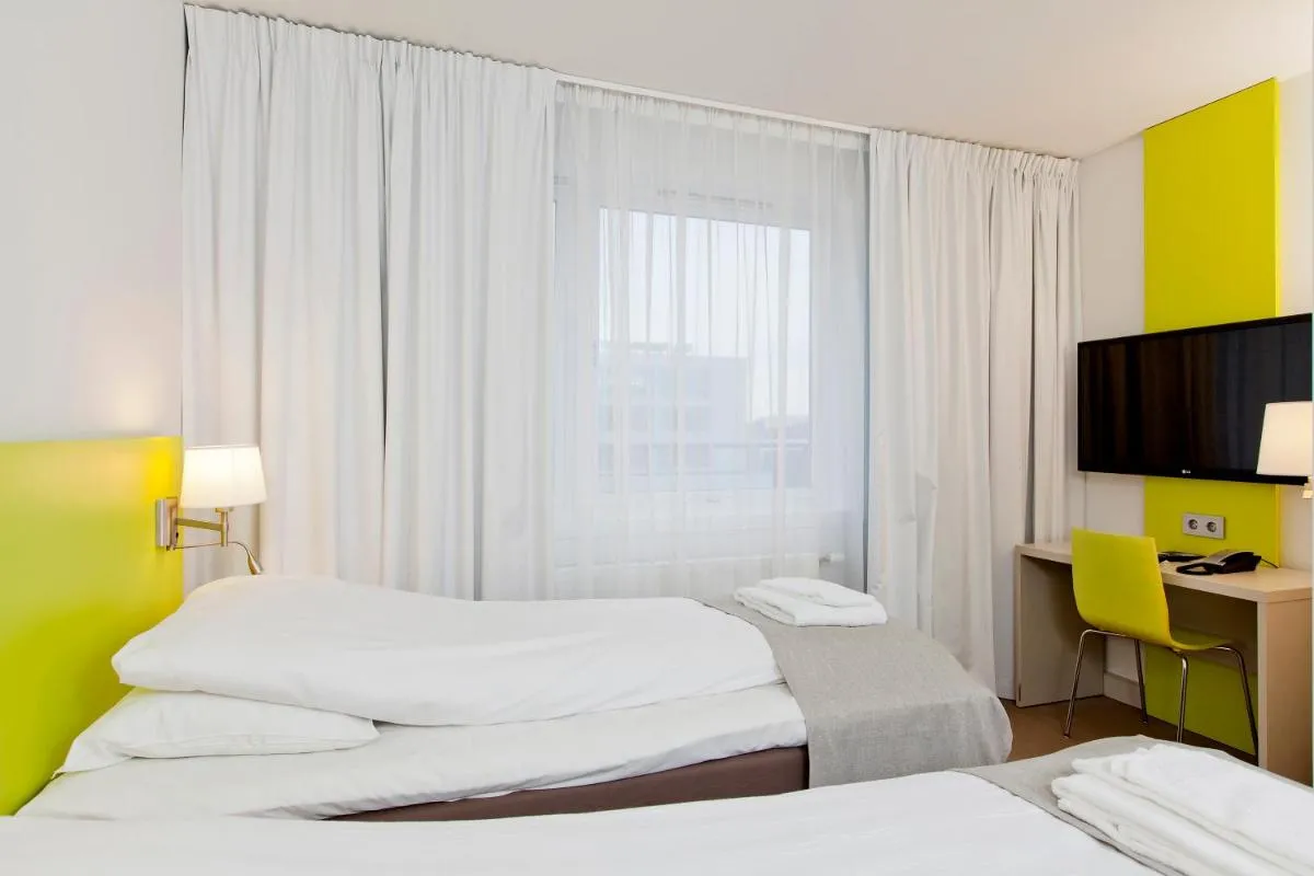 Image 6 of MediInn Hotel Oslo