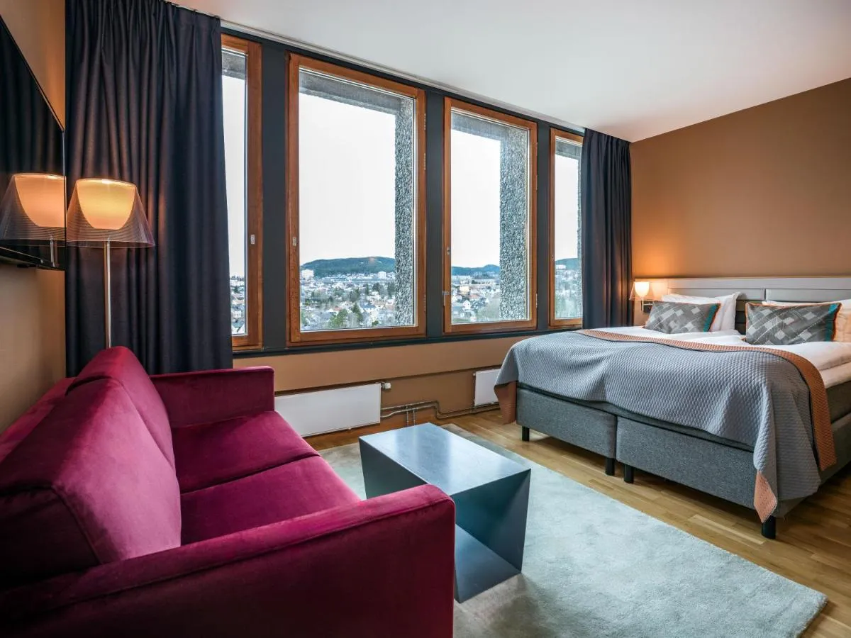 Image 1 of Quality Hotel 33
