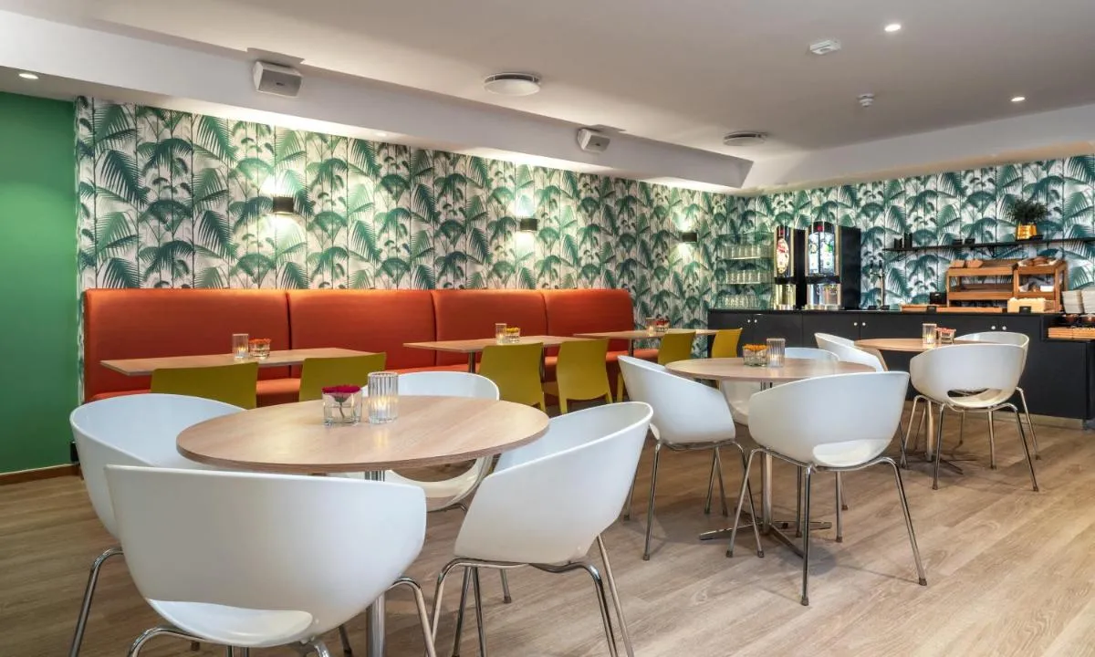 Image 2 of Thon Hotel Astoria
