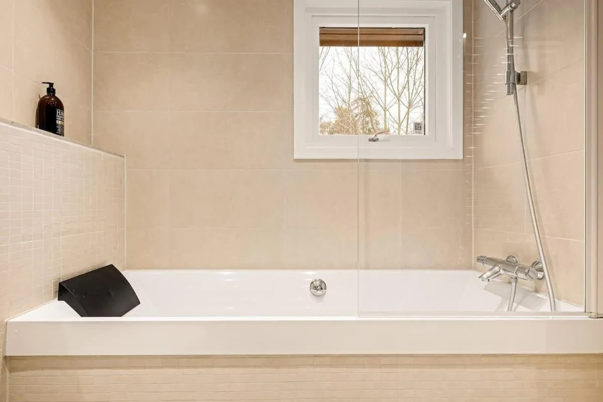 Image 2 of 141sqm for Family I Free Parking I Bathtub