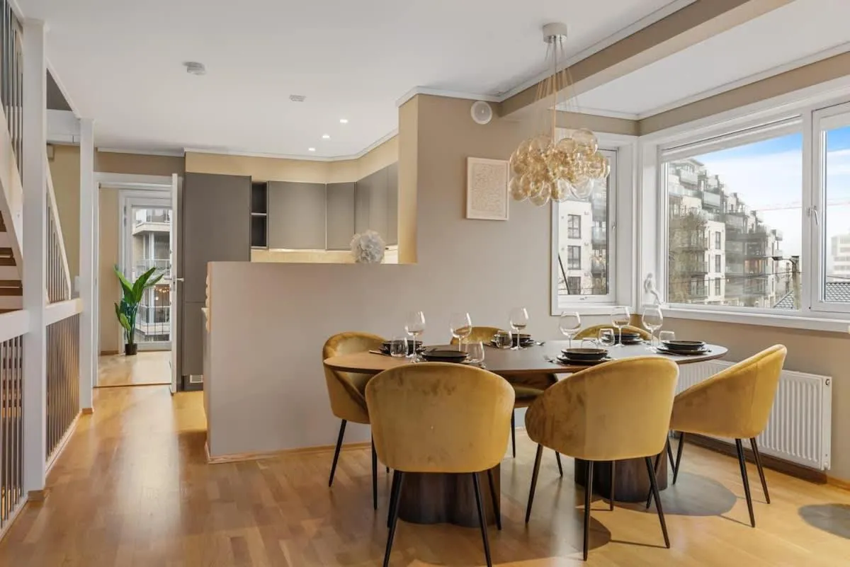 Image 2 of DINBNB HOMES l HIGH-END l 15 min From City Center l Rooftop Terrace