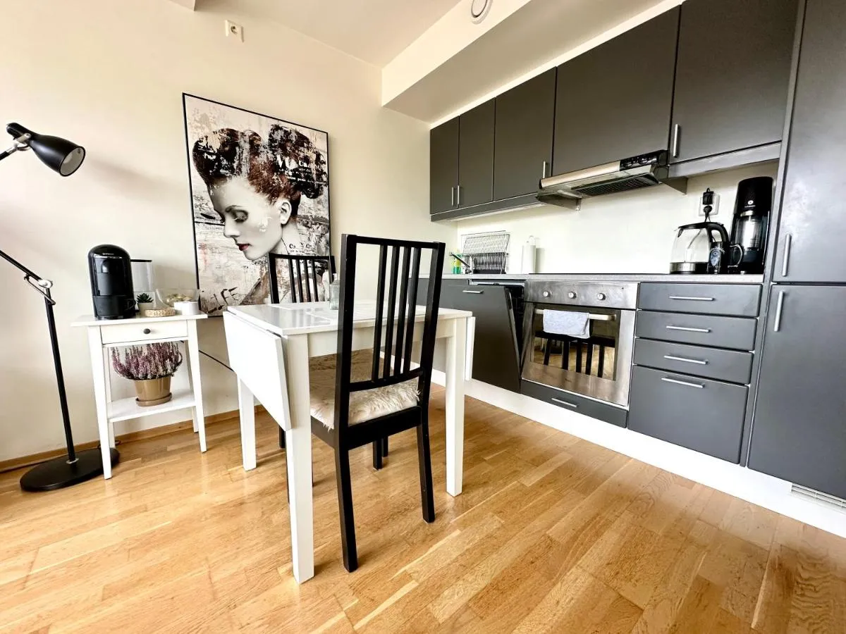Image 1 of Lovely central flat with great view