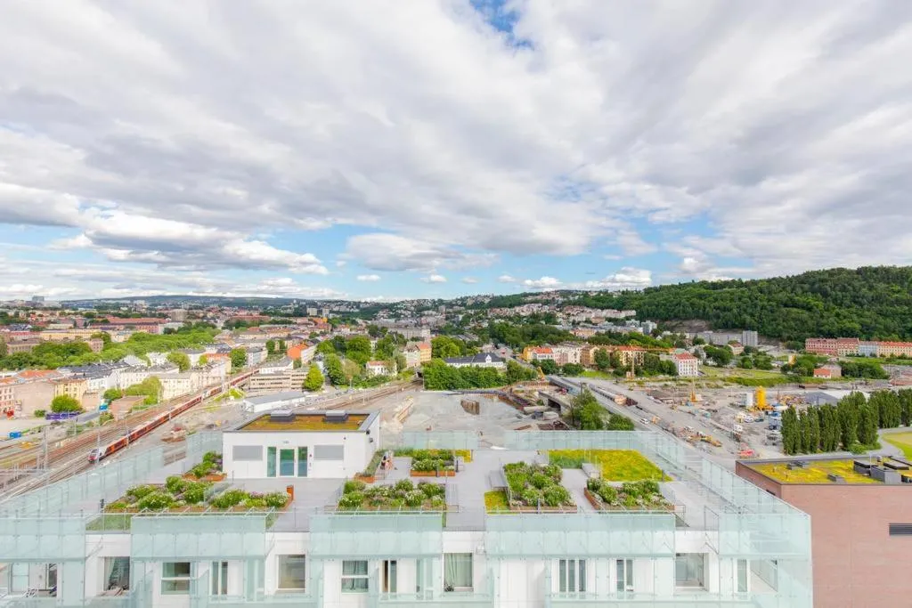 Image 4 of Super Central Designer Penthouse at 19th floor with Amazing View!