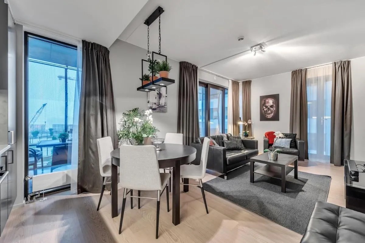 Image 2 of Wright Apartments – Barcode