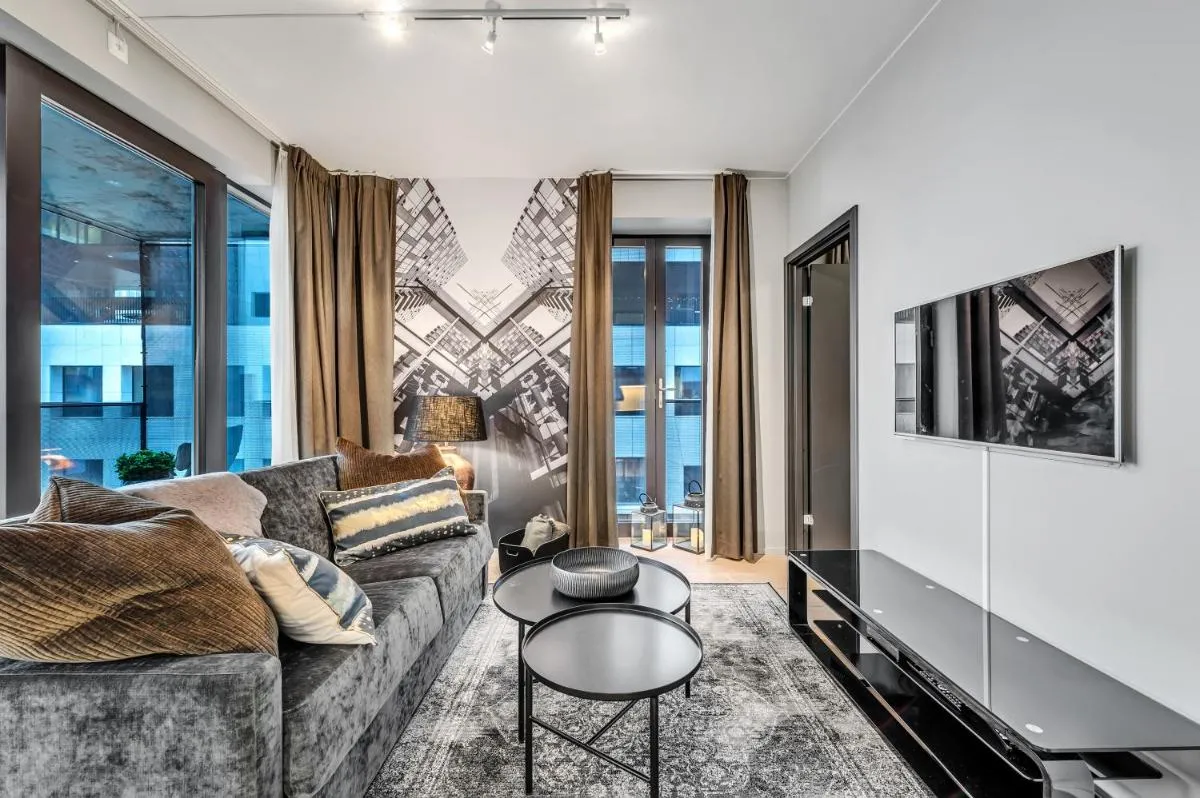 Image 4 of Wright Apartments – Barcode