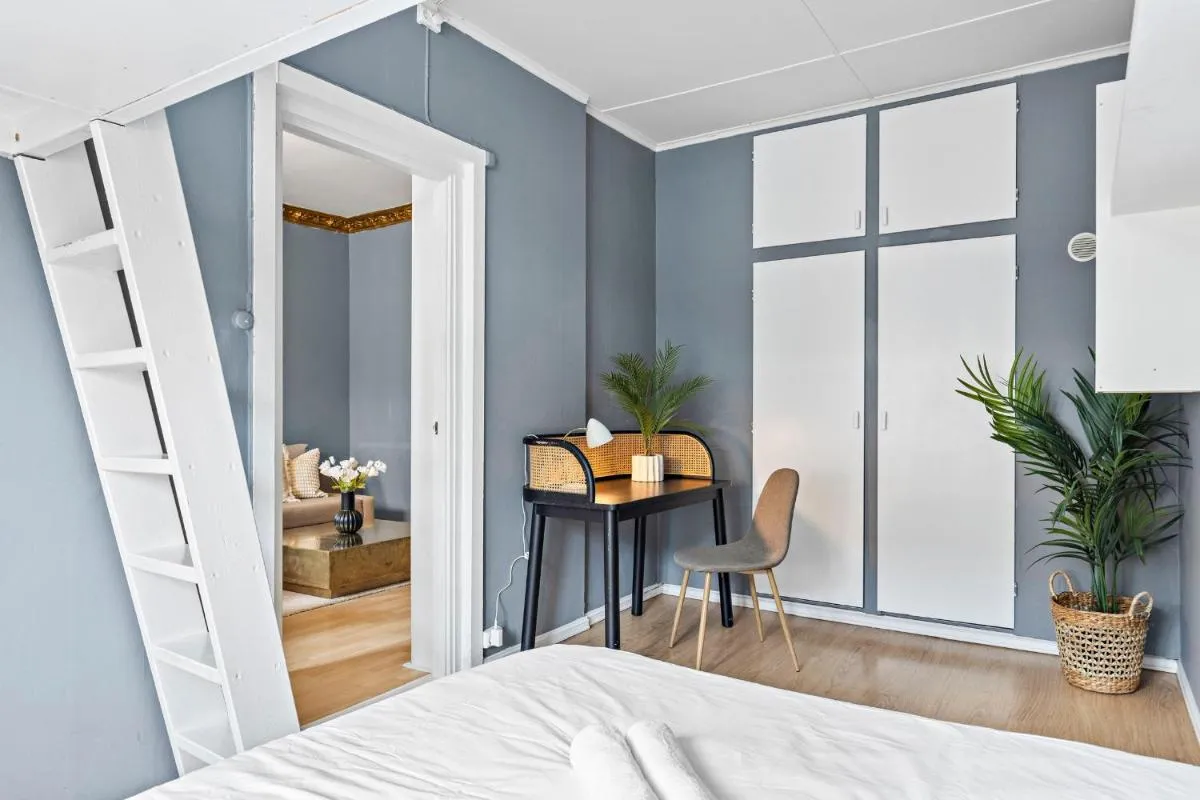 Image 6 of spacious and exclusive apartment in the city centre